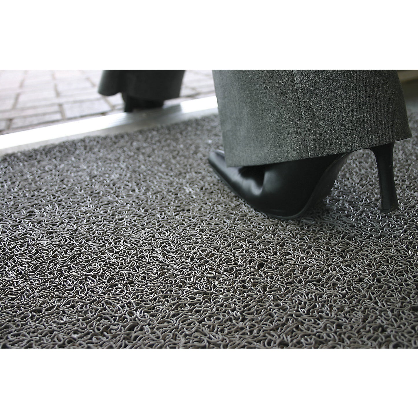 Entrance matting, flame resistant, width 1200 mm, sold by the metre, grey.