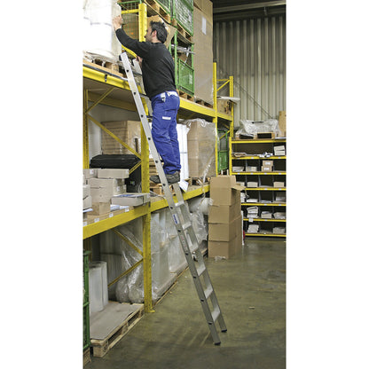 Step shelf ladder, suspendable, with 1 pair of hooks, 12 steps.