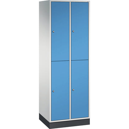 Intro double deck clothes lockers, 2 compartments, light grey / light blue, WxD 620 x 500 mm.