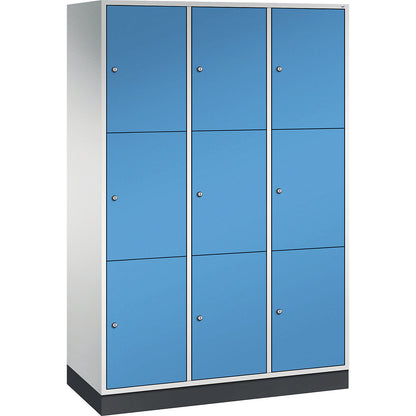 Intro 3-fold compartment locker, 3 compartments, light grey / light blue, WxD 1220 x 500 mm.