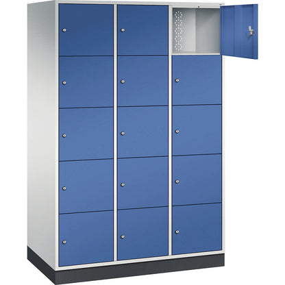 Intro 5-fold compartment locker, 3 compartments, light grey / gentian blue, WxD 1220 x 600 mm.