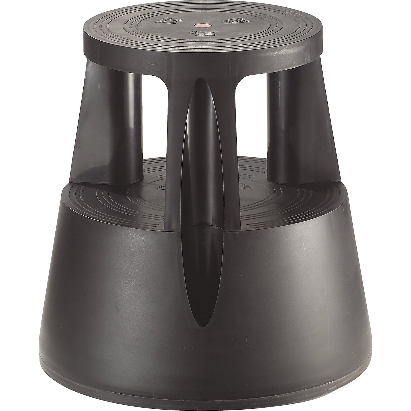 Kick stool made of shatterproof plastic, max. load 150 kg, black.