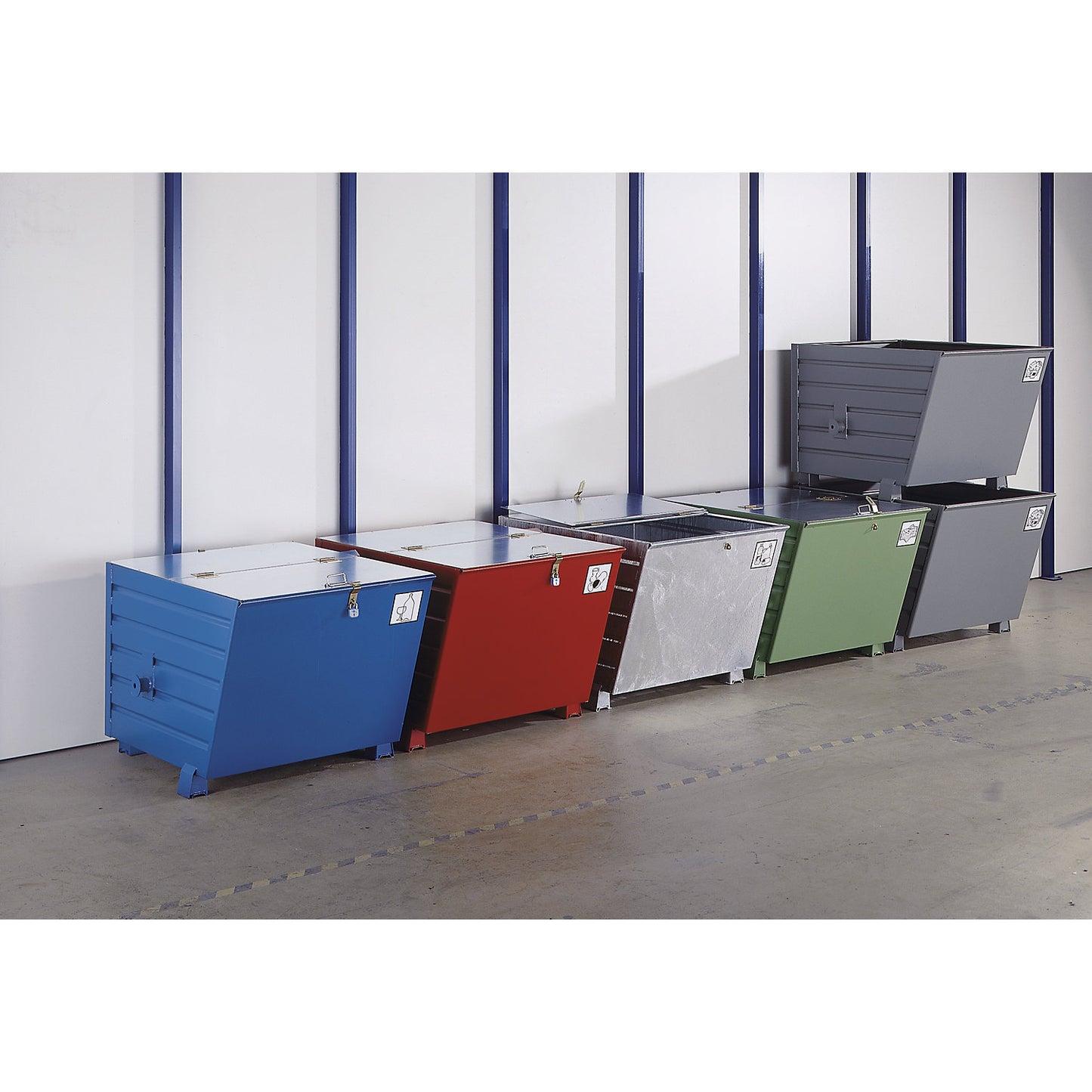 Tipping skip, stackable, capacity 0.7 m³, hot dip galvanised in accordance with EN ISO 1461.