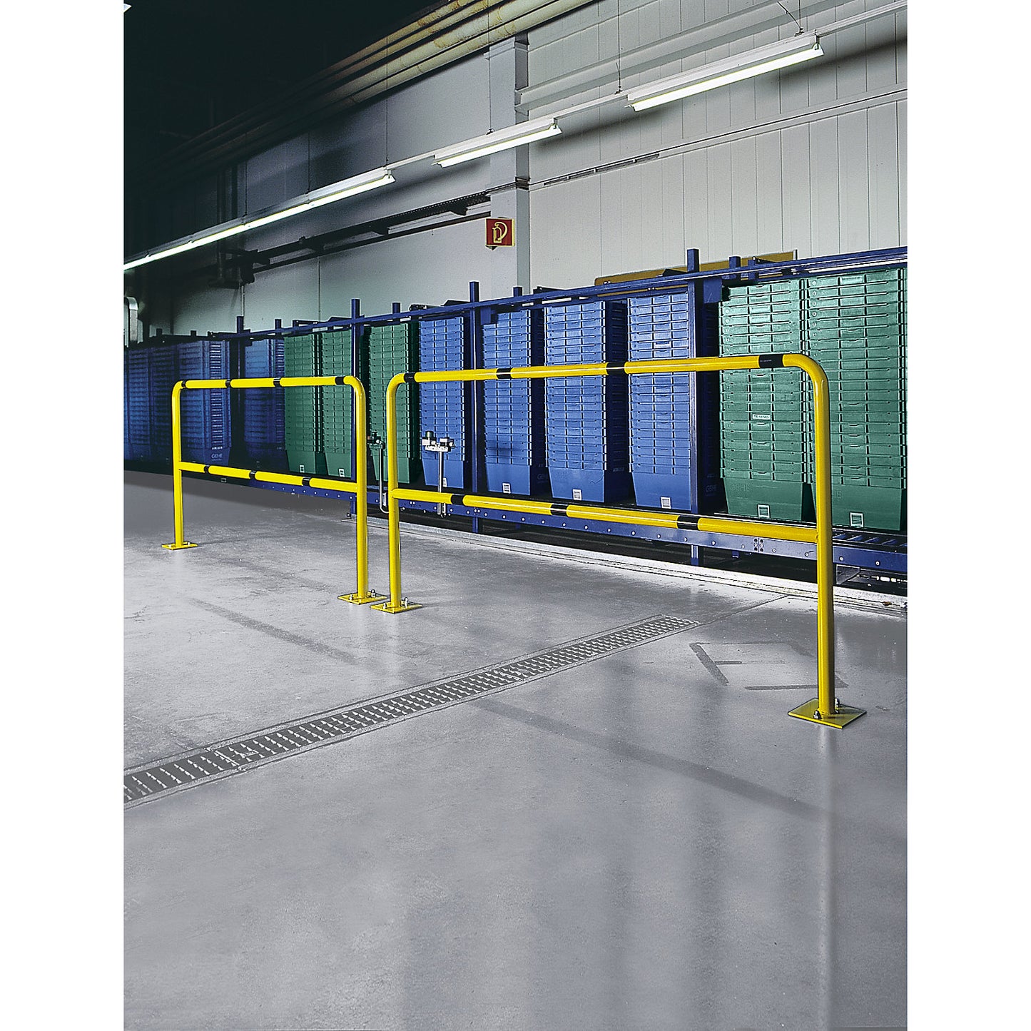 Safety barrier, sheet steel, Ø 42 mm, for bolting in place at danger zones, width 2000 mm, yellow / black.