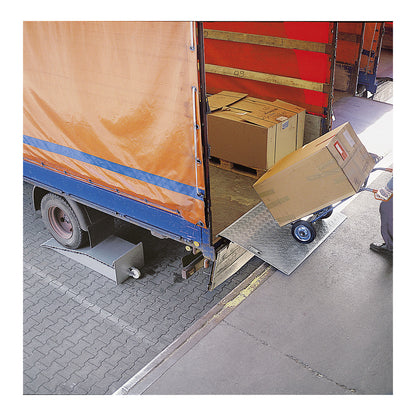 Bridge plate, mobile, max. load 600 kg, plate length 1200 mm.