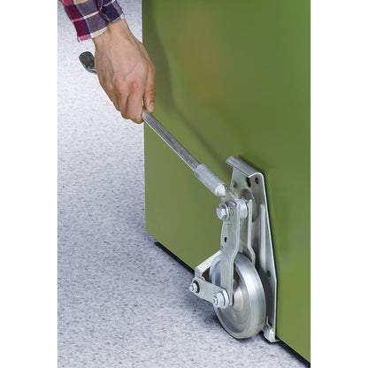 Travel jack, wheels with polyurethane tyres, max. load 1000 kg, lift 33 mm.