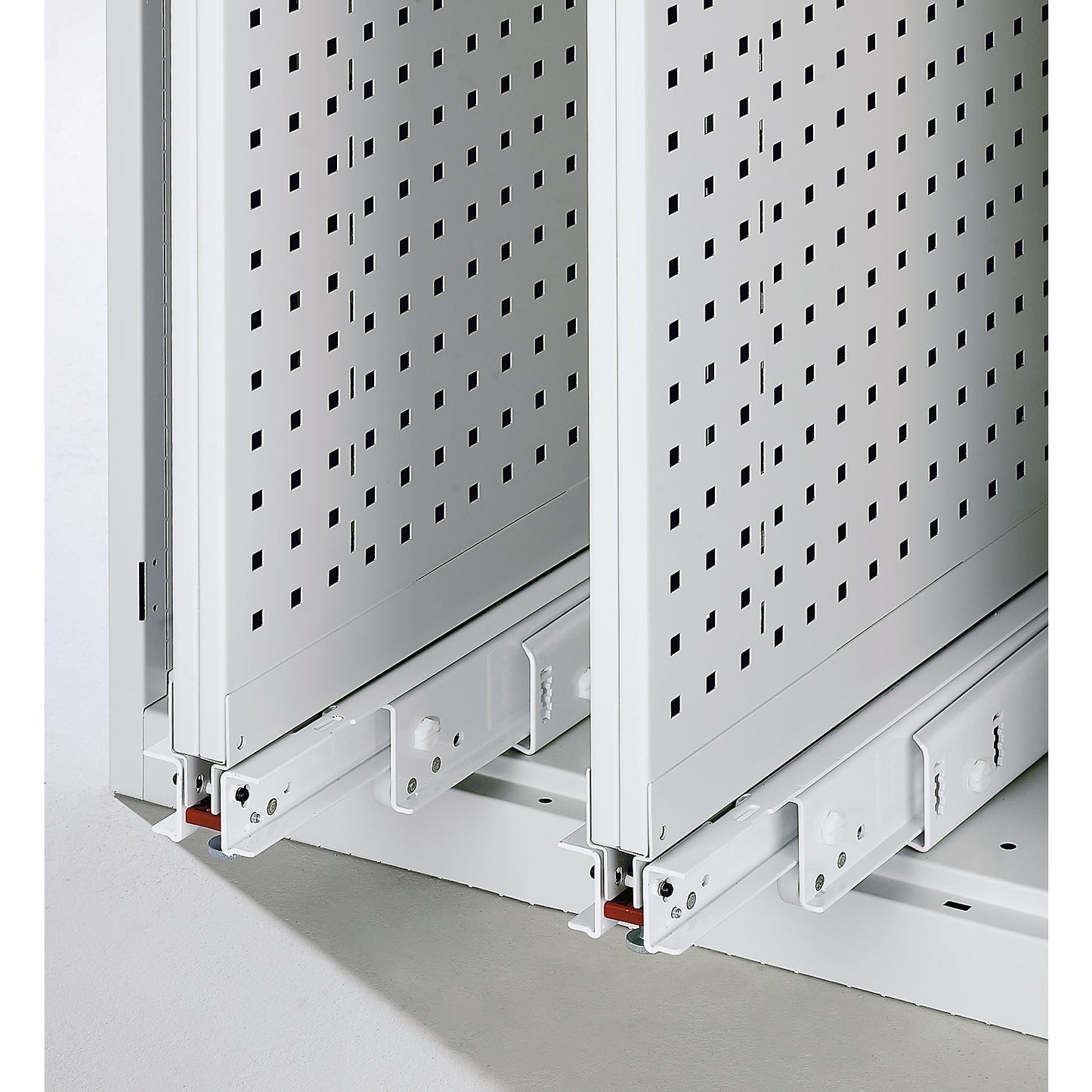 Vertical pull-out cupboard, with 2 pullouts, 2 drawers and 3 shelves, light grey.