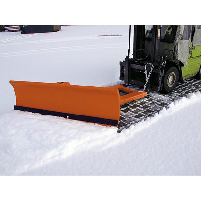 Snow plough for forklifts, with spring-loaded blade trims, blade width 2100 mm.