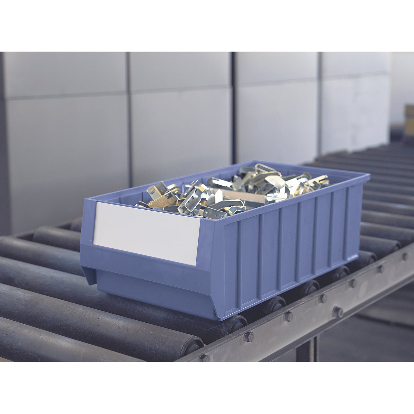 Shelf bin, length 600 mm, WxH 234 x 90 mm, pack of 8.