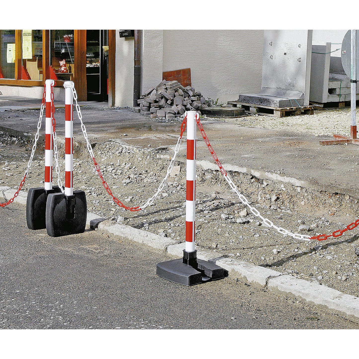 Chain stand set, folding, post height 900 mm, red / white.
