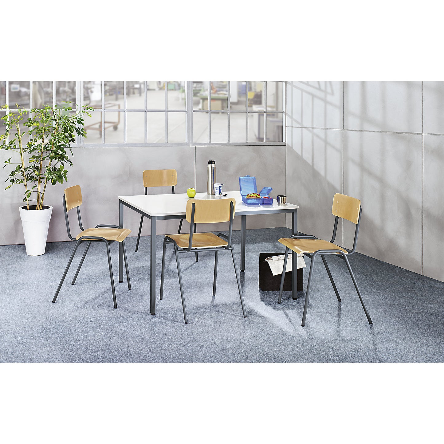 Multi-purpose seating unit, 1 table, 4 chairs, tabletop in beech finish, gentian blue frame.