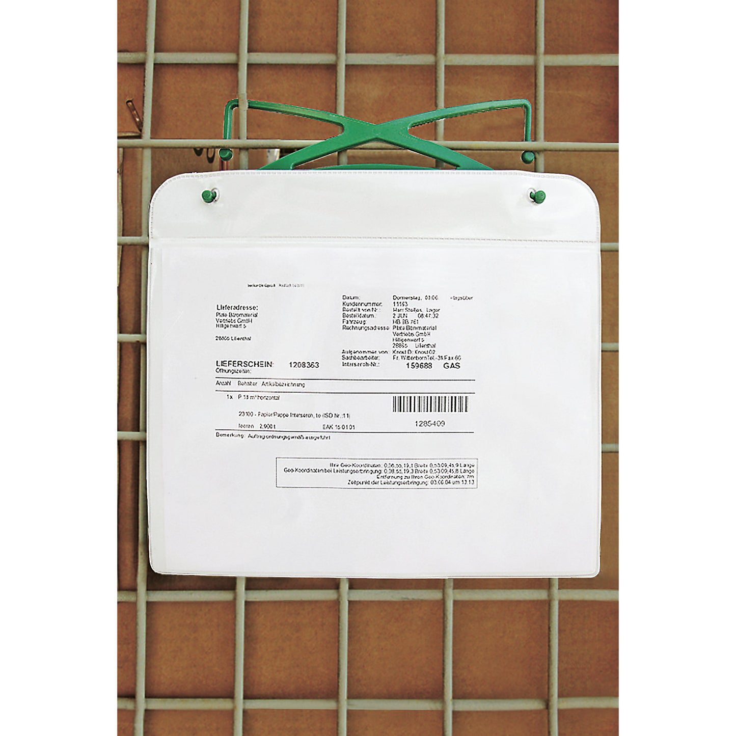 Document pouch, magnetic, with hooks and magnetic strips, for A5 paper format, HxW 195 x 220 mm, landscape, pack of 25.