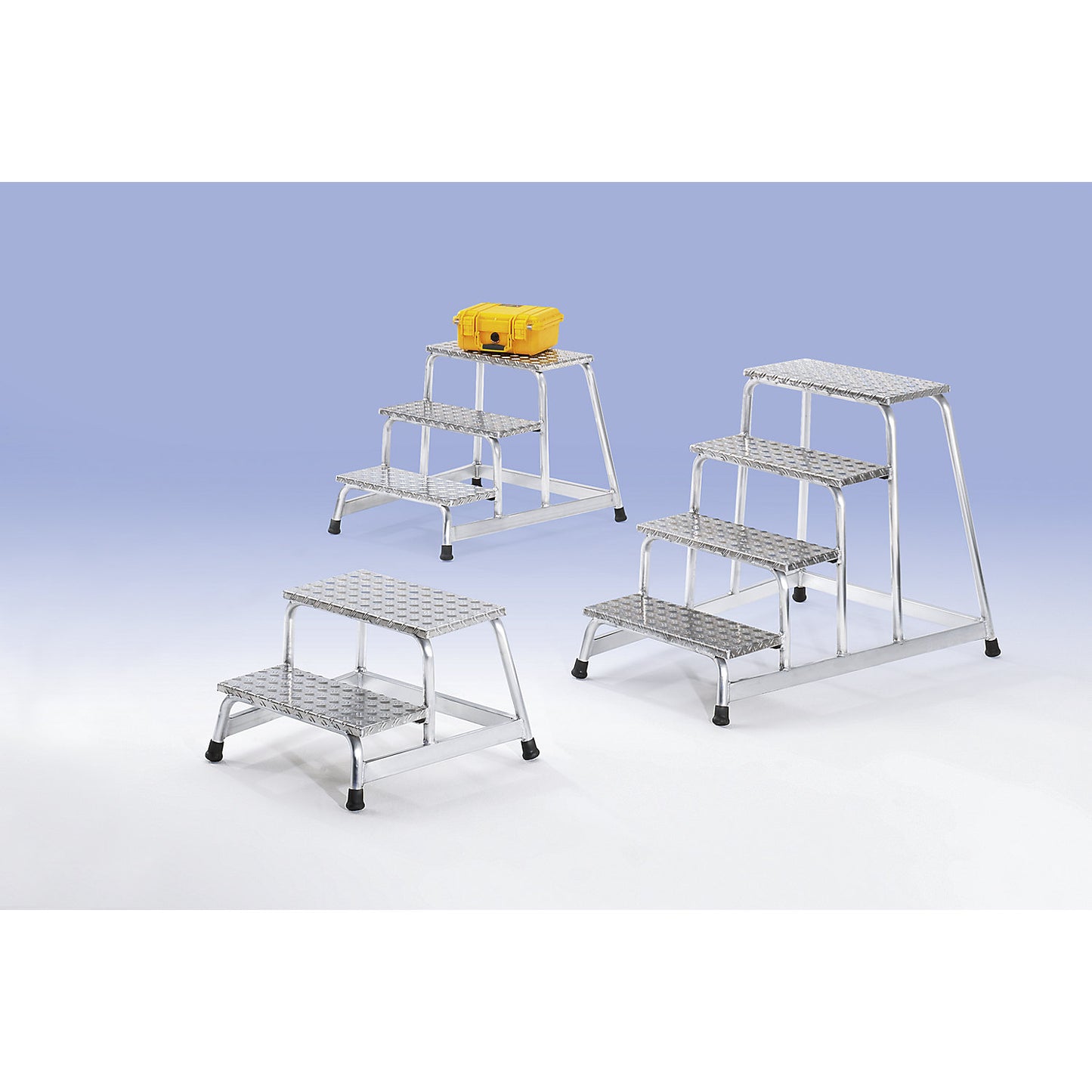 Machine step, platform 550 x 300 mm, 5 steps incl. platform, WxD 840 x 1390 mm.