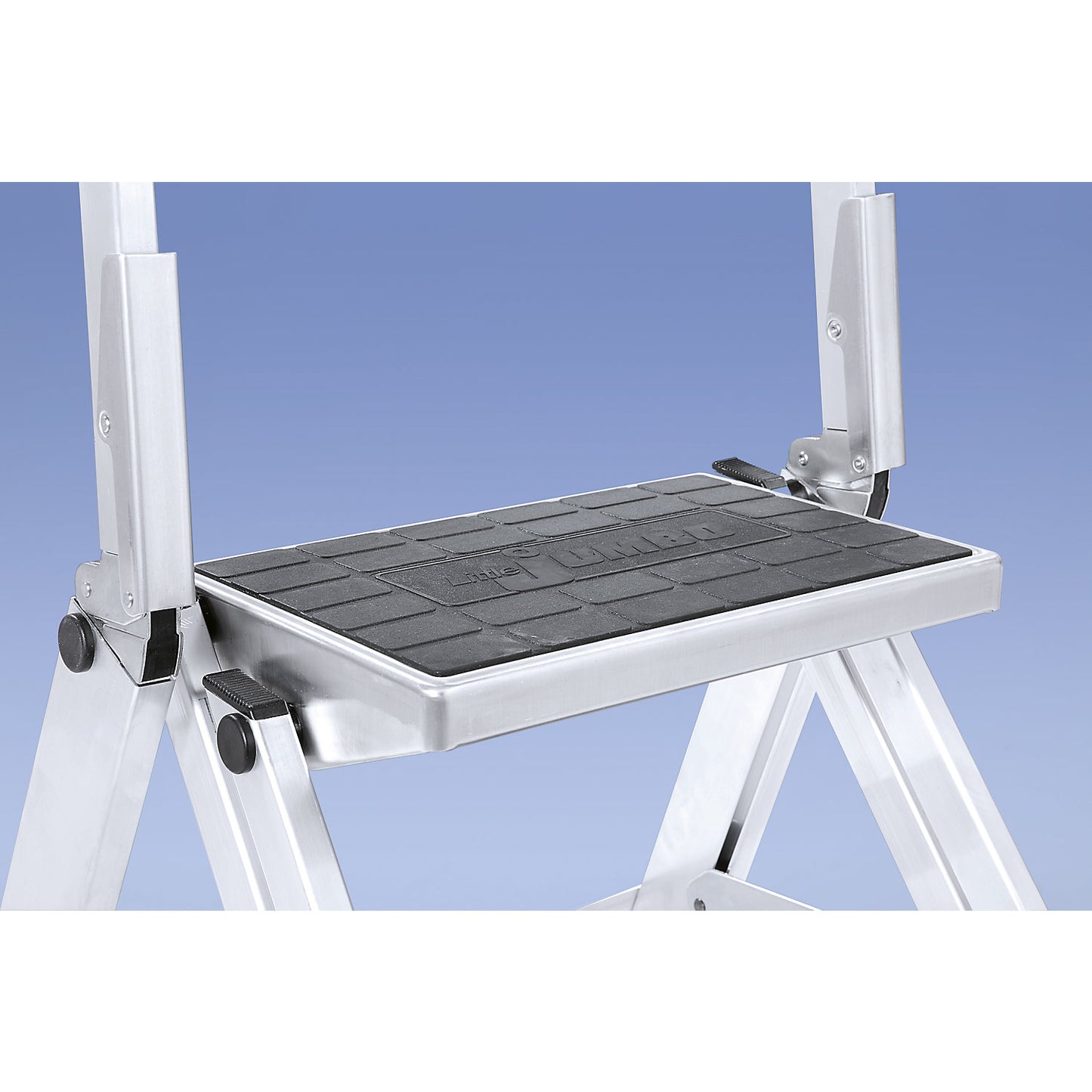 Aluminium folding steps, aluminium steps with PVC coating, with safety rail, 5 steps.