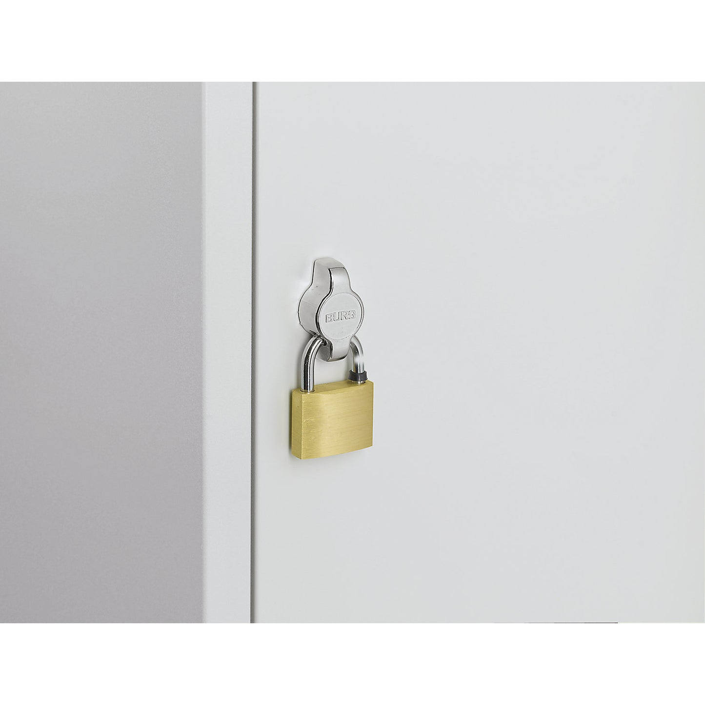 Amsterdam locker, 3 compartments, light grey, width 900 mm, rotary bolt.