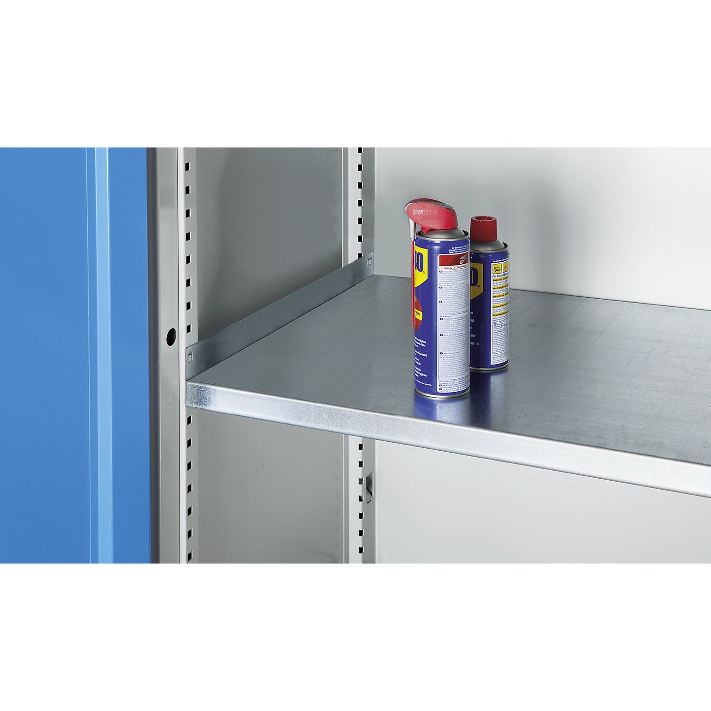 Shelf for heavy duty cupboard, with centre partition, width 490 mm, zinc plated.