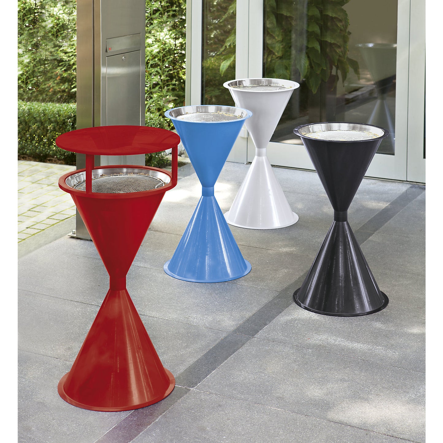 Conical pedestal ashtray made of plastic, without hood, black grey.