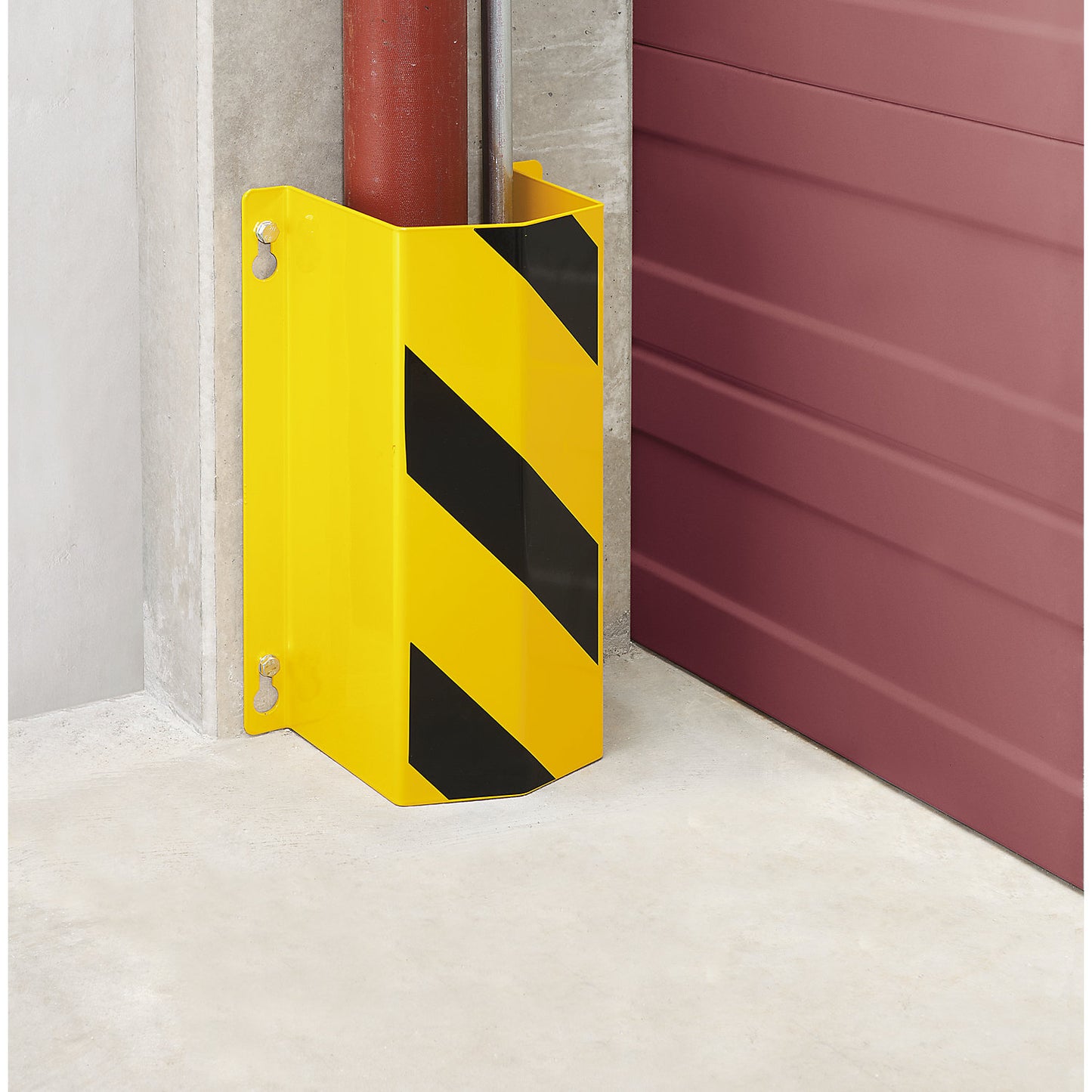 Crash protection guard, for indoor use, HxWxD 500 x 292 x 230 mm.