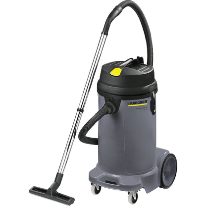 Wet and dry vacuum cleaner, NT 48/1, 1380 W, with drain hose.