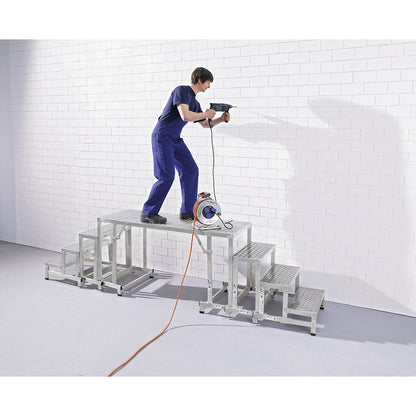 Crossover module, module length 1000 mm, for modular work platform.