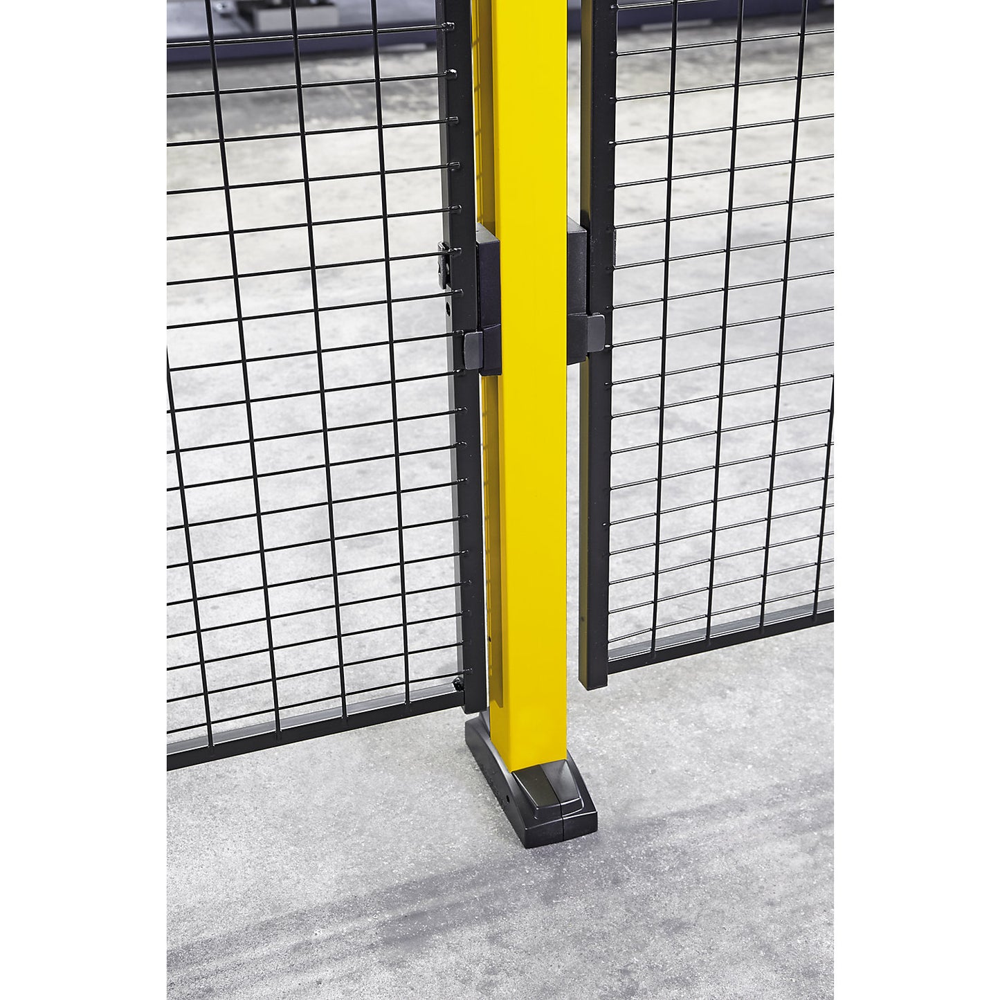 X-GUARD LITE upright, for machine fencing, height 2000 mm.