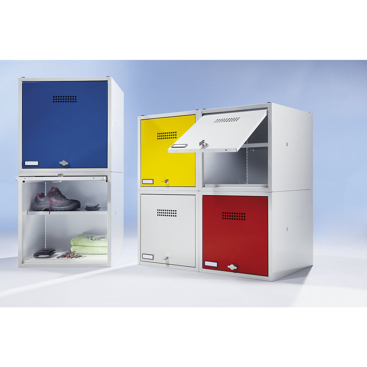 Köln individual locker, extendable, HxWxD 400 x 400 x 500 mm, for padlock, door zinc yellow.
