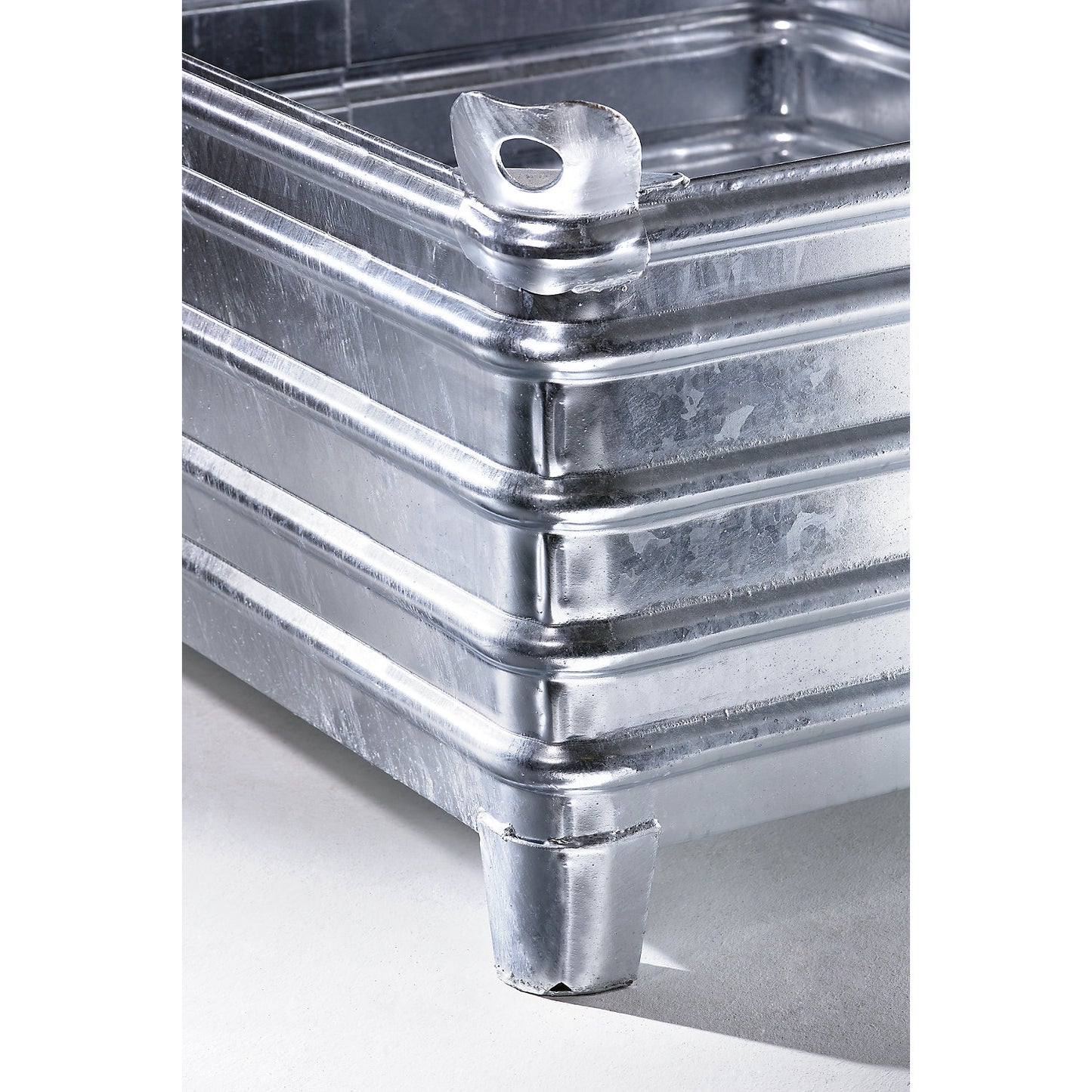 Heavy duty box pallet, WxL 800 x 1200 mm, with corner pockets, hot dip galvanised, 1+ items.