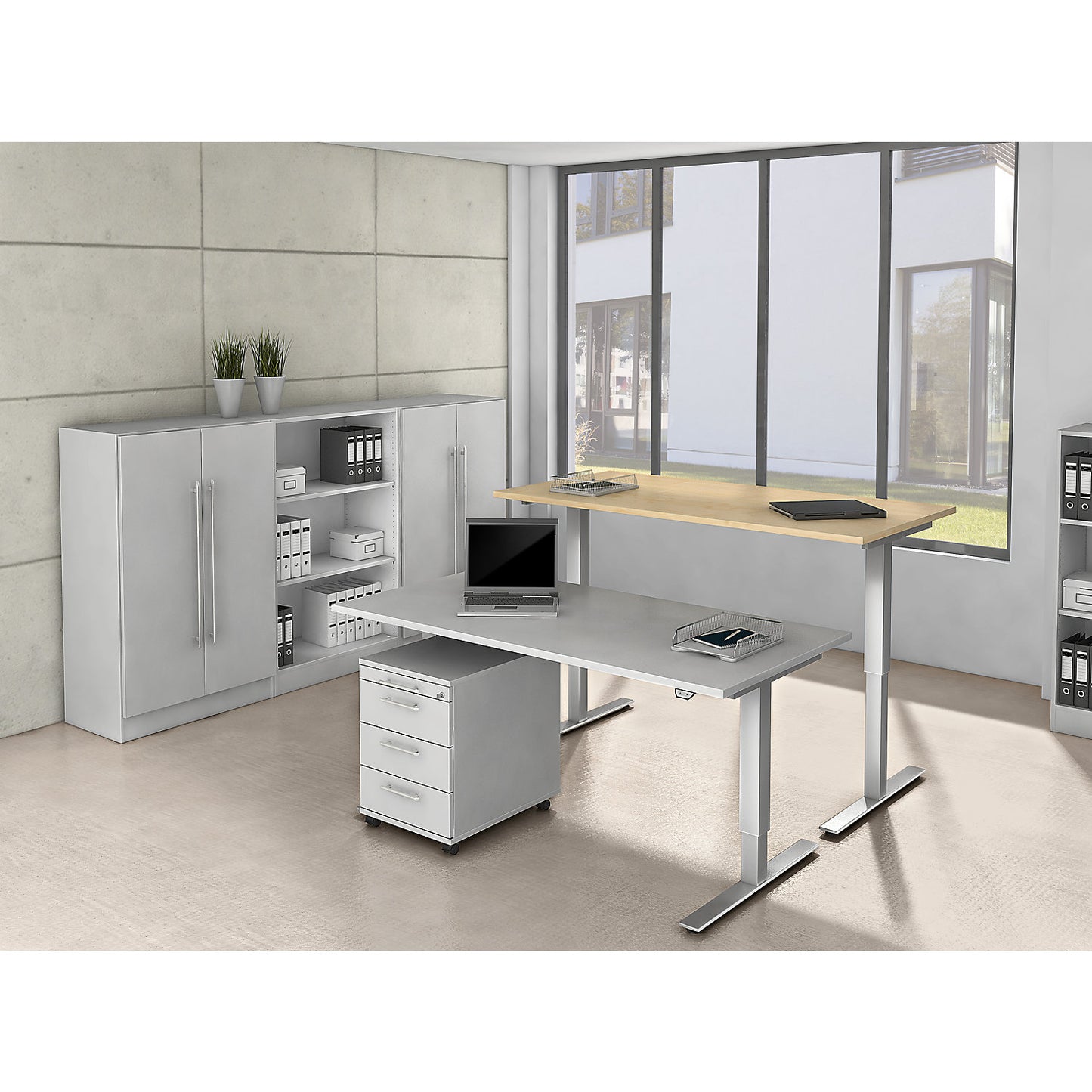 Desk, electric height adjustment, straight, WxD 1200 x 800 mm, light grey/aluminium silver.