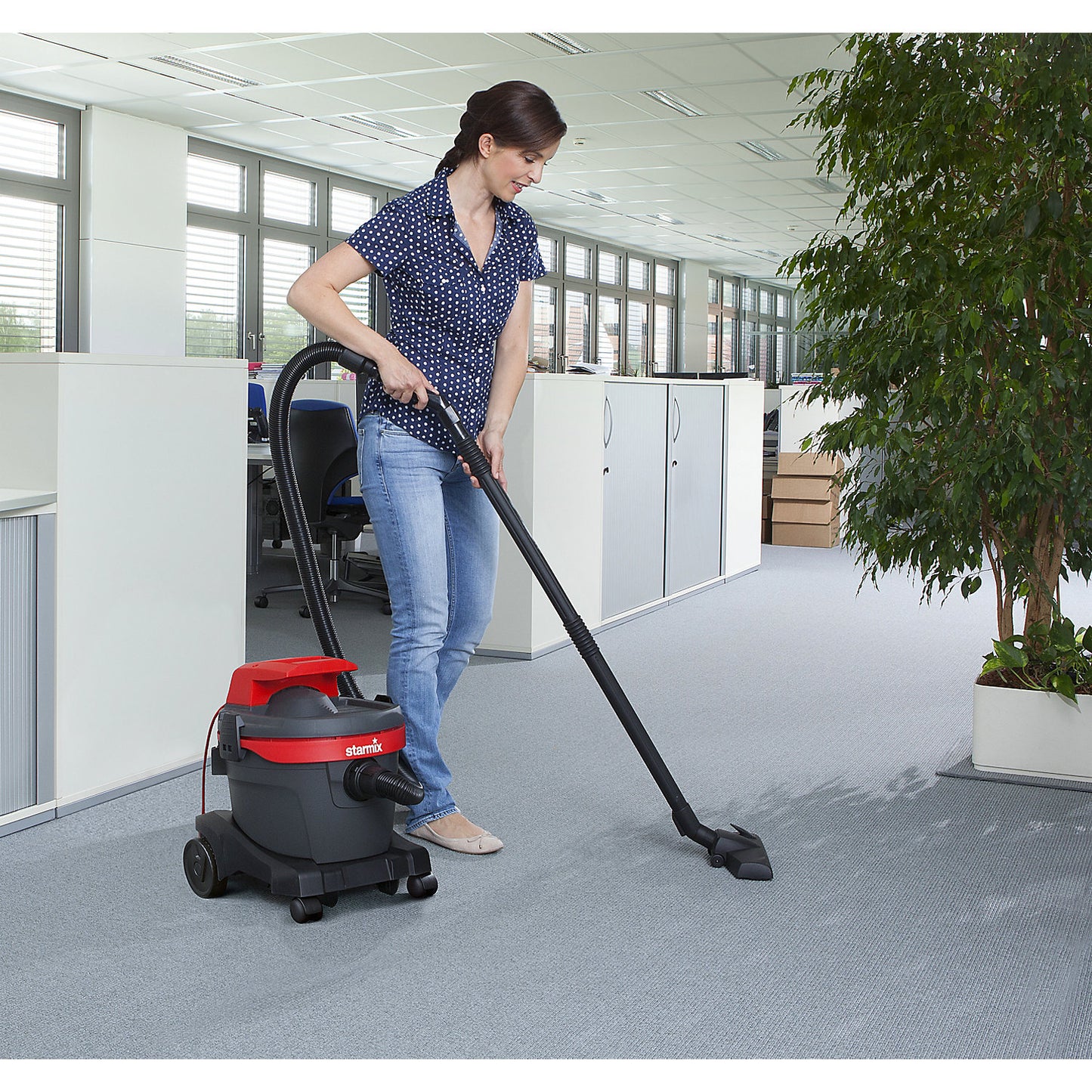 uClean 1420 wet and dry vacuum cleaner, 20 l plastic container, 1400 W, system Ø 35 mm.