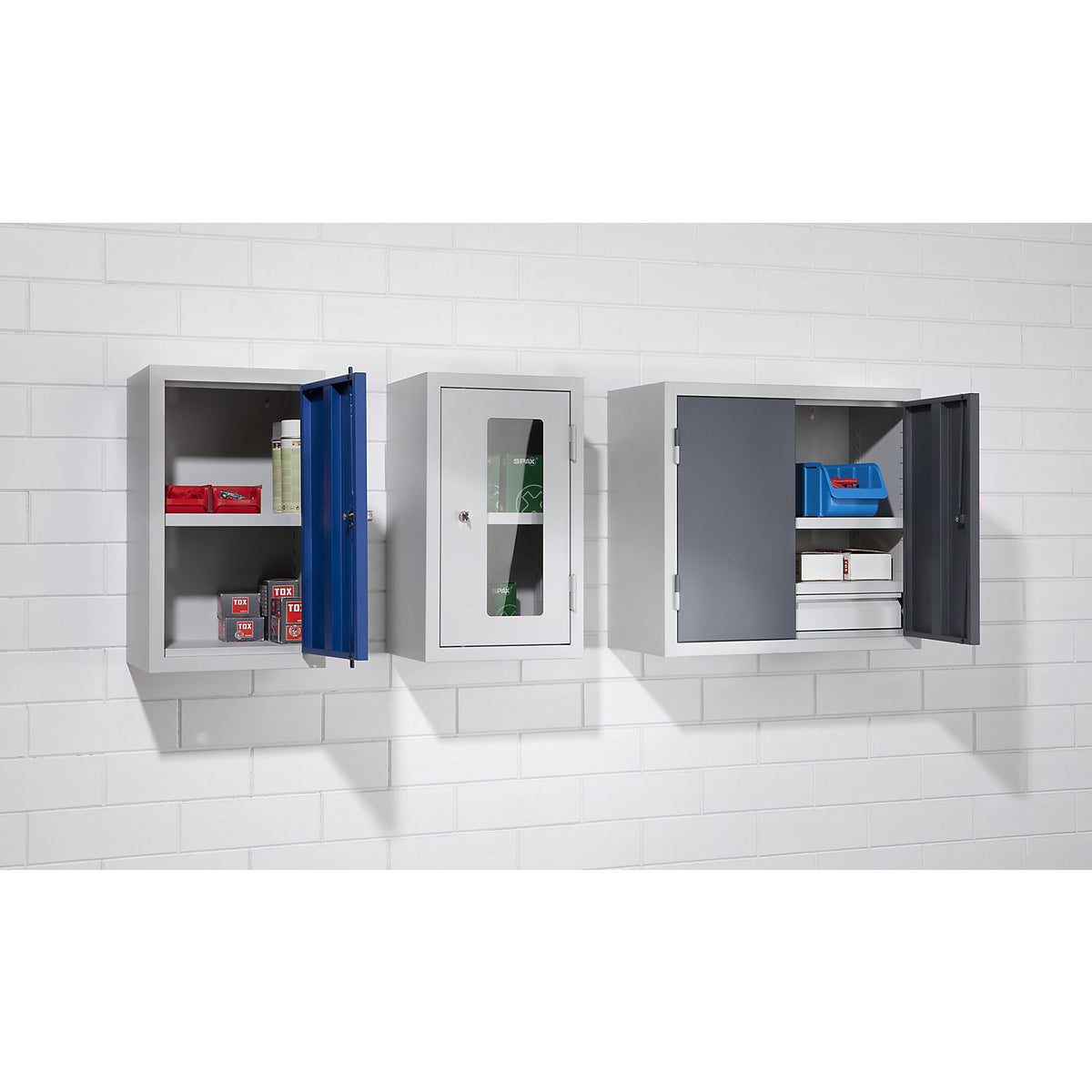 Wall mounted cupboard for the workshop, HxWxD 600 x 800 x 320 mm, solid panel doors, light grey RAL 7035.