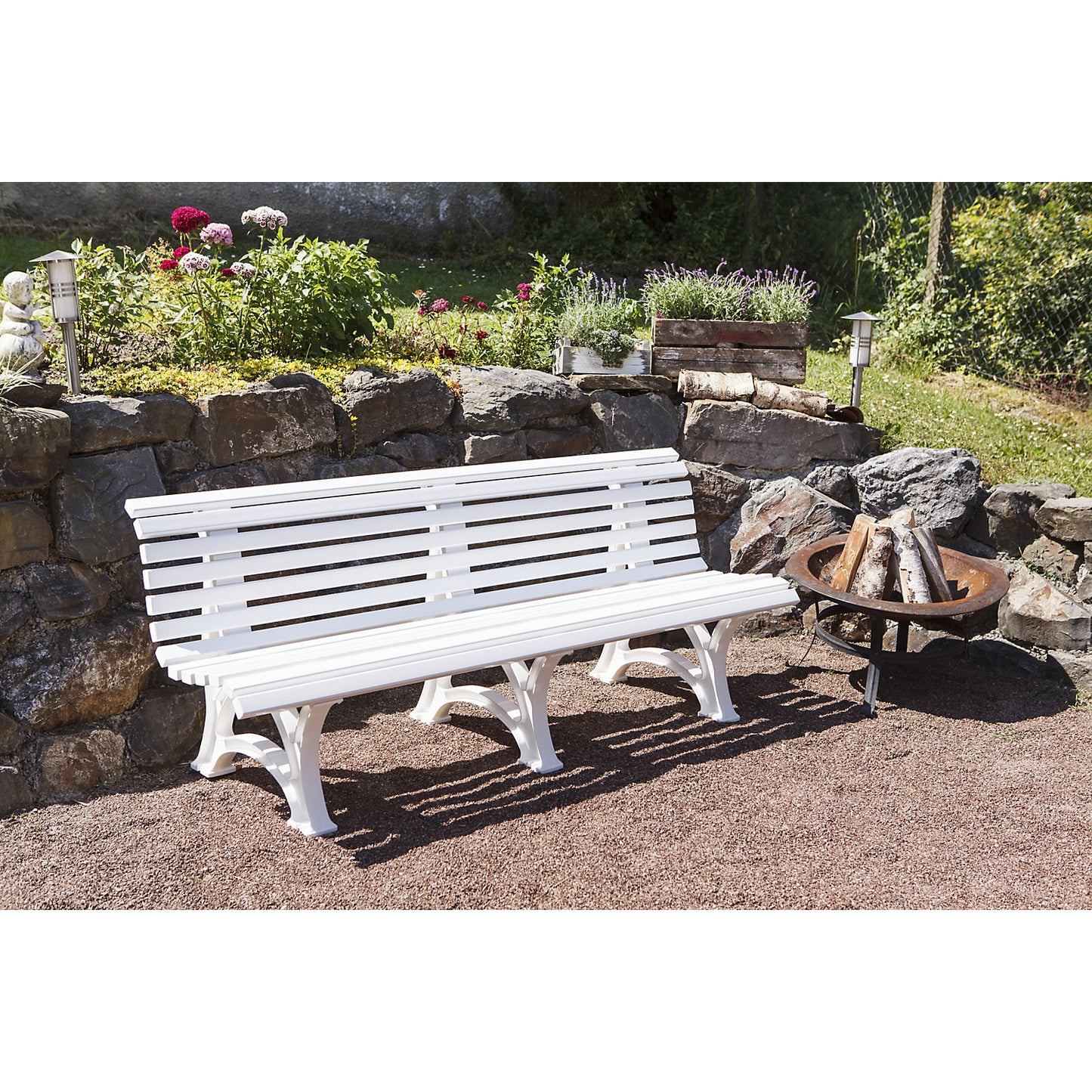 Park bench made of plastic, with 13 slats, width 2000 mm, white.