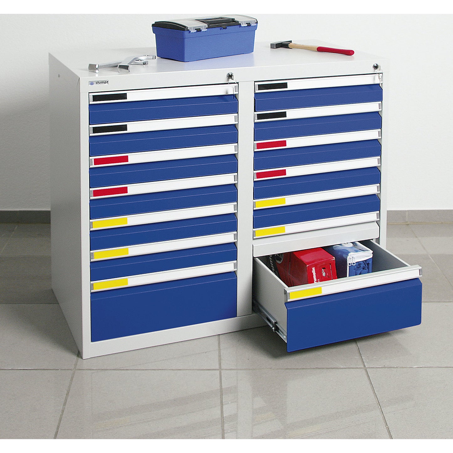 Drawer cupboard, width 1000 mm, 14 drawers, light grey / gentian blue.