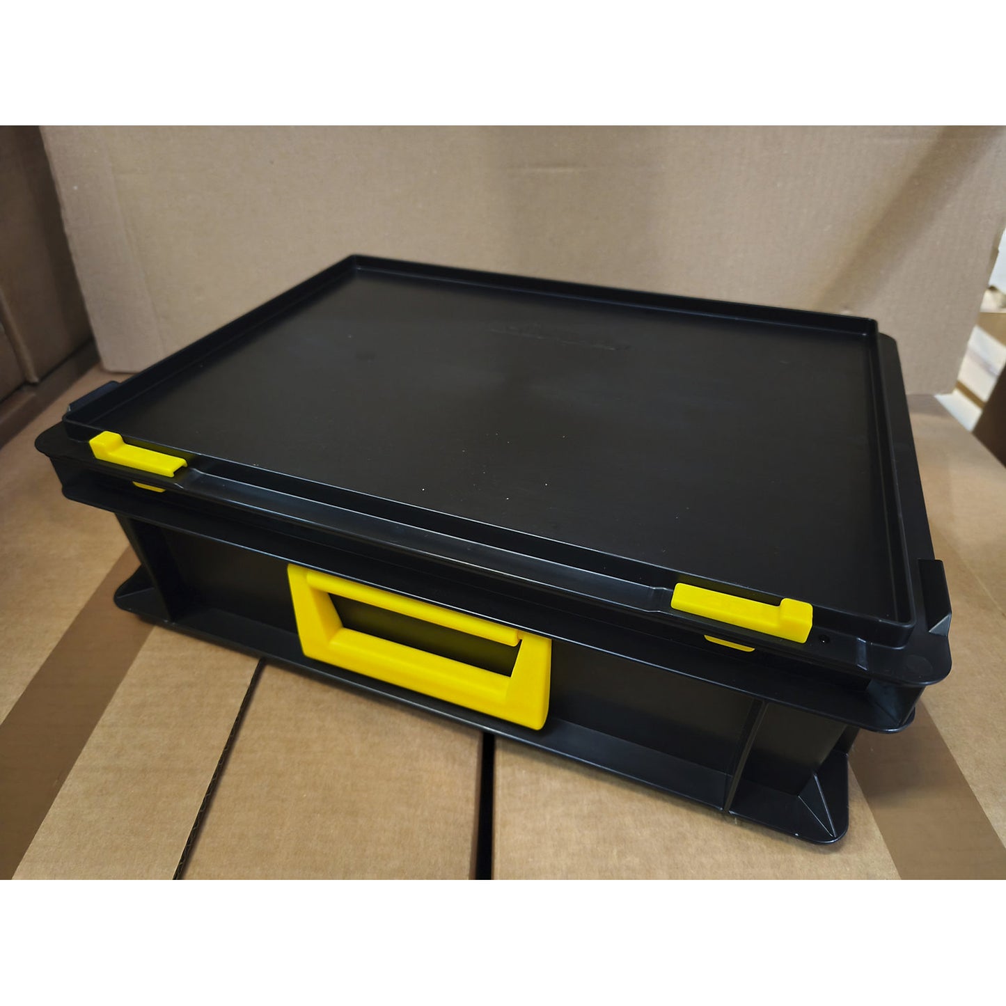 Multi-purpose case, polypropylene, LxWxH 400 x 300 x 133 mm, pack of 4.