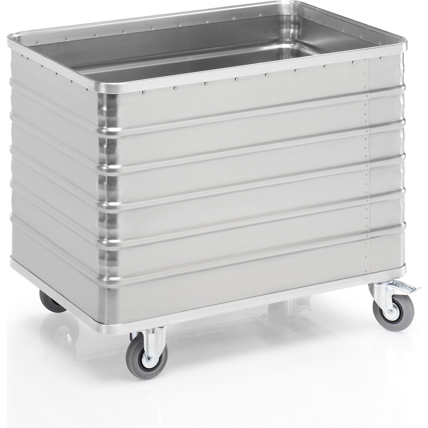 Aluminium container truck, solid panel, without lid, capacity 415 l.