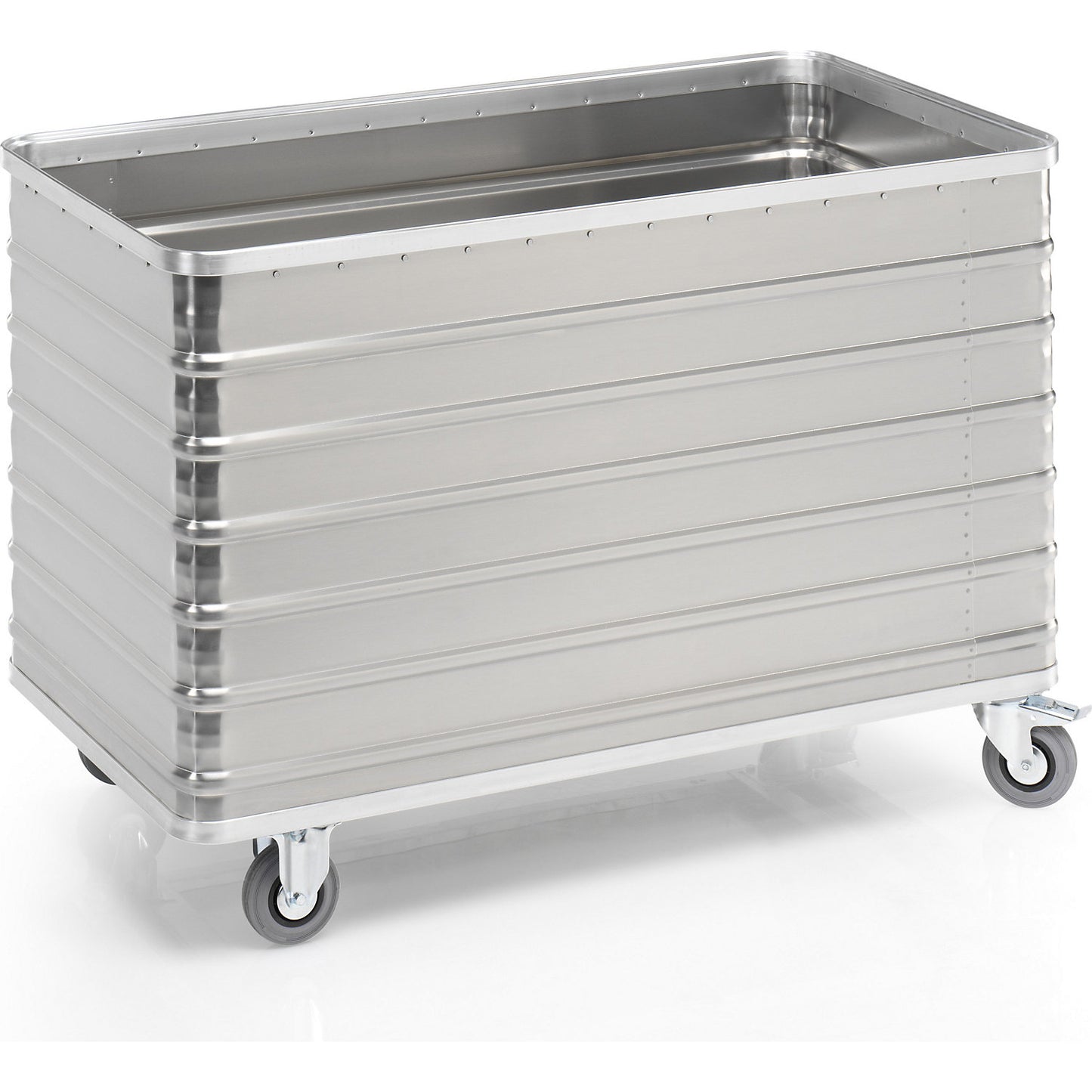 Aluminium container truck, solid panel, without lid, capacity 560 l.