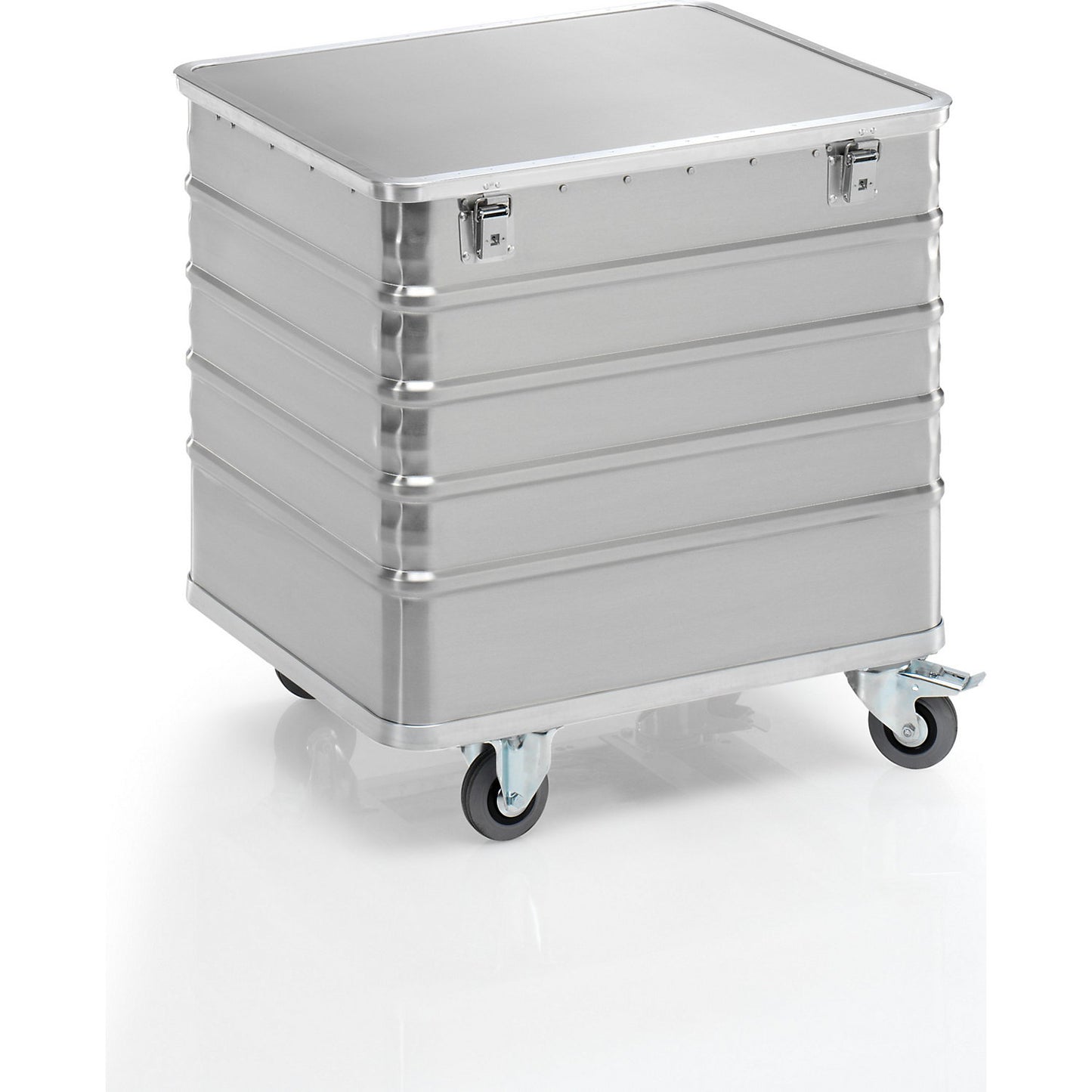 Aluminium container truck, solid panel, with cover, capacity 223 l.