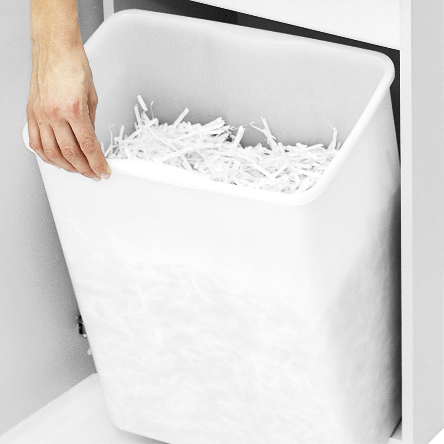 Document shredder 2465, container capacity 35 l, particles, 4 x 40 mm.