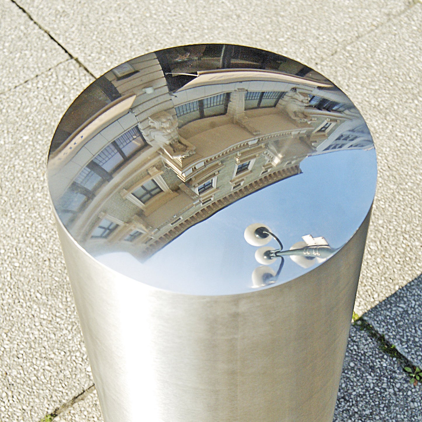 XL stainless steel bollard, for concreting in, Ø 204 mm.