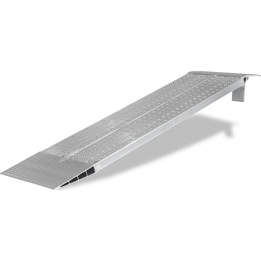 Aluminium loading ramp, perforated walking surface, max. load 1110 kg, ramp width 600 mm.