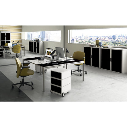 easyDesk® desk, height 750 mm, width 1400 mm, panel colour black / white.