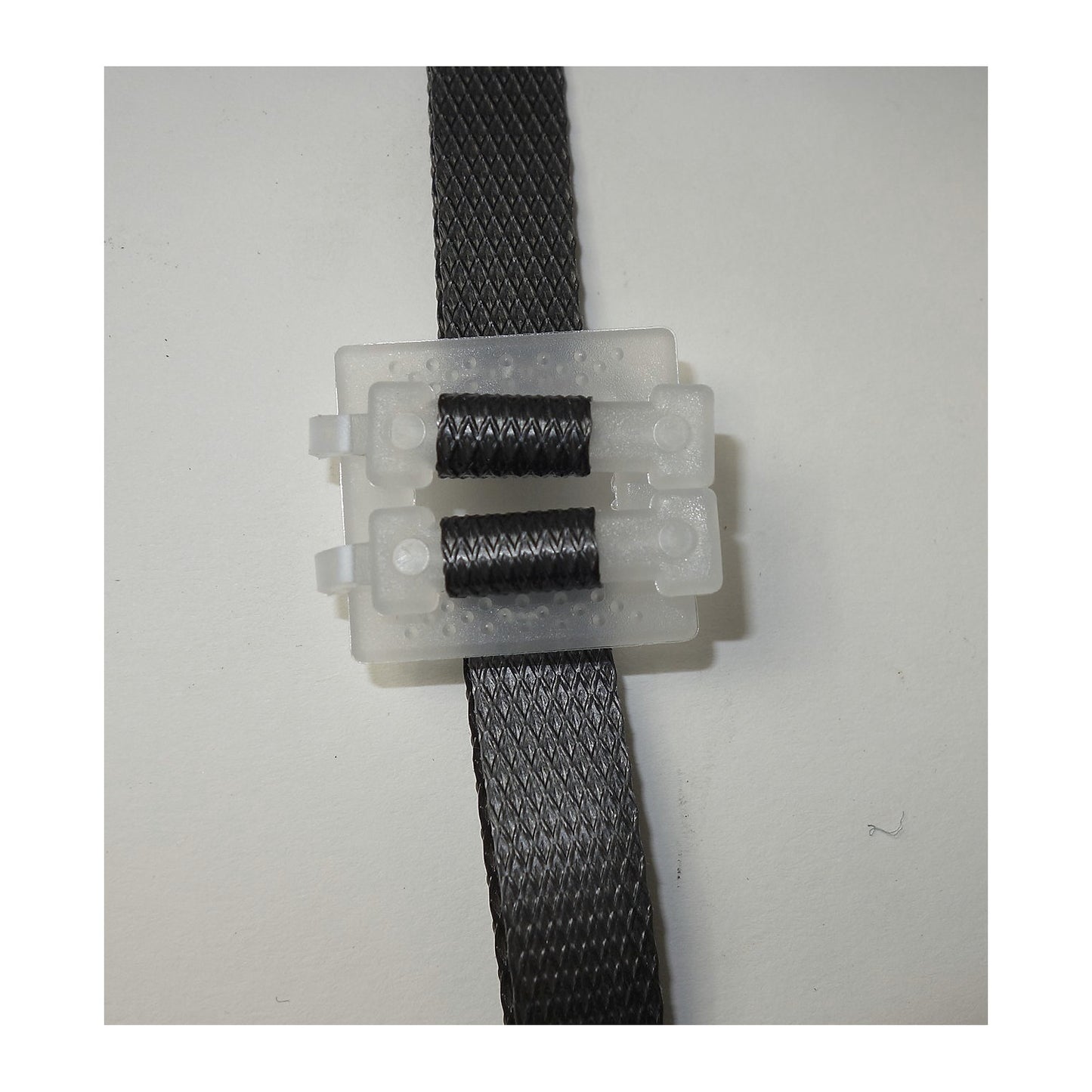 Buckle fasteners, plastic, for PP strapping, width 13 mm, pack of 5000.
