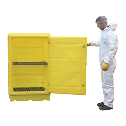 Environmental cupboard made of PE, collection capacity 100 l, 1 PE tray grate, 1 GRP shelf, HxWxD 1520 x 920 x 740 mm.