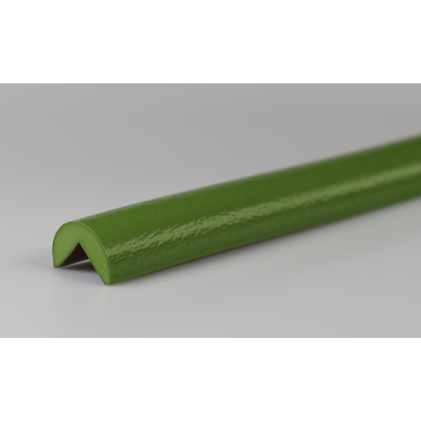 Knuffi® corner protection, colour, type A, 1 m piece, green.