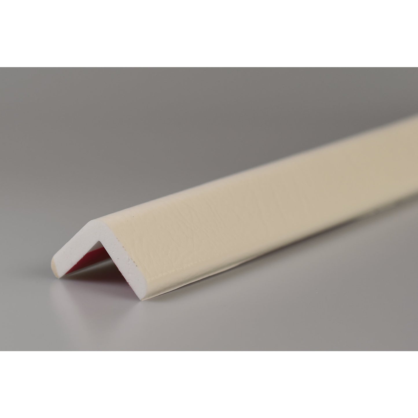 Knuffi® corner protection, type H, 1 m piece, white.