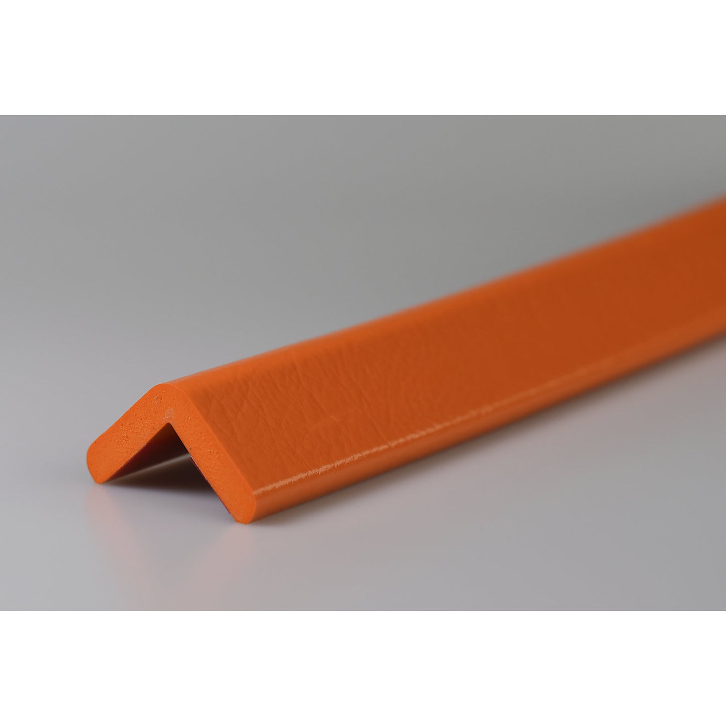 Knuffi® corner protection, type H, 1 m piece, orange.