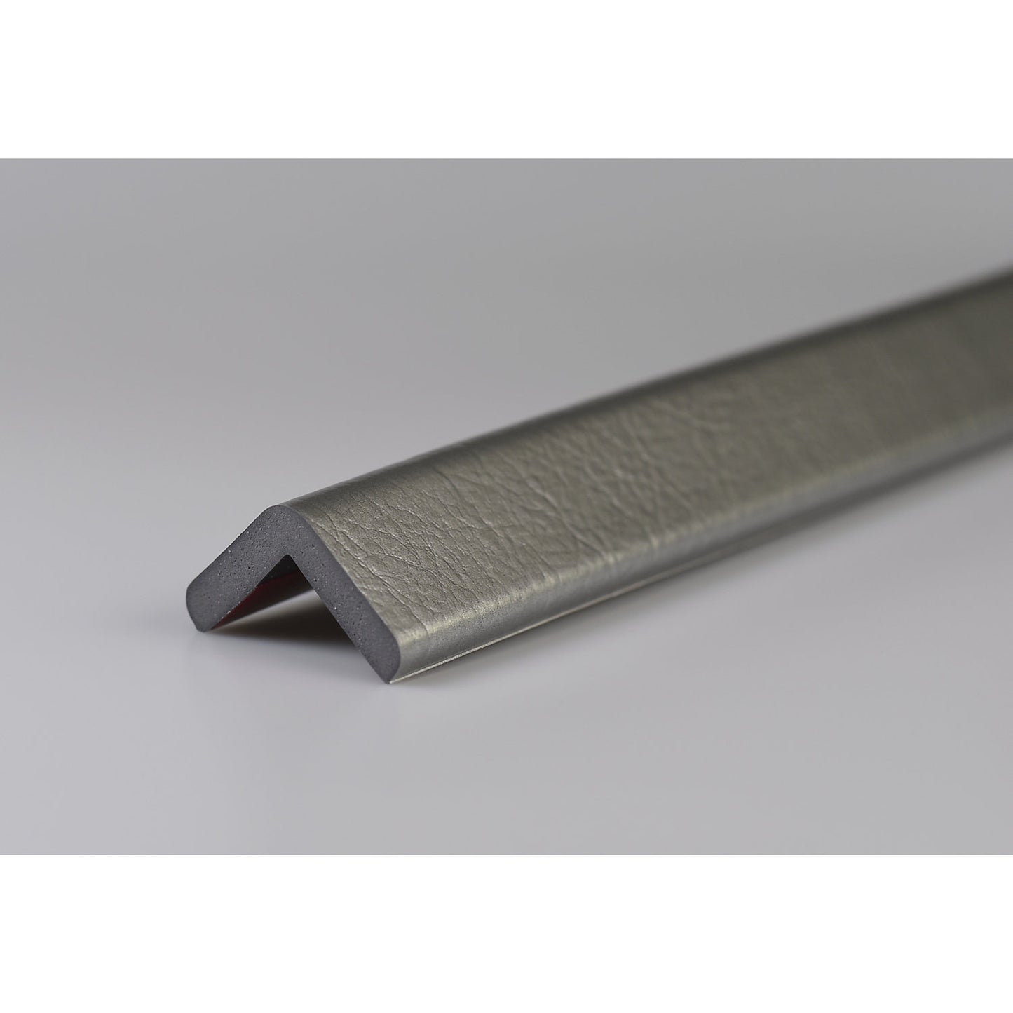 Knuffi® corner protection, type H, 1 m piece, silver.