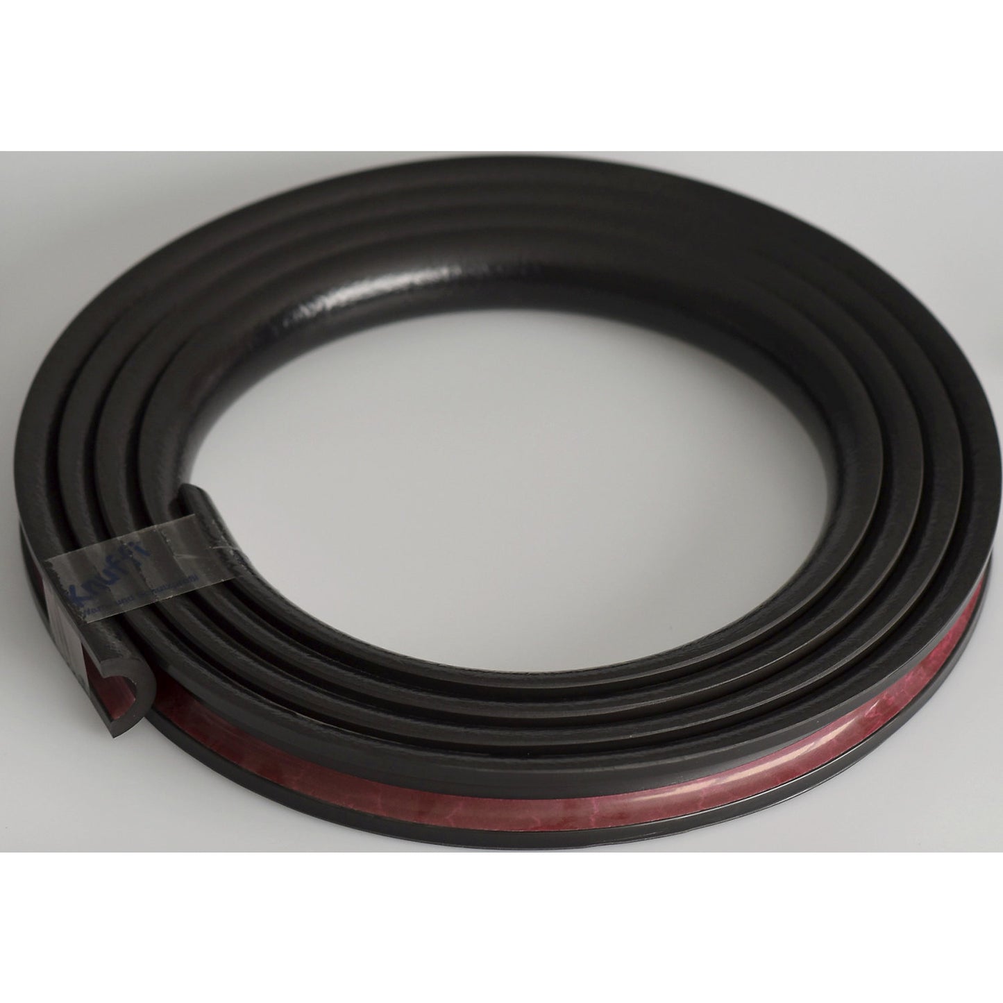 Knuffi® pipe protection, type R30, 1 x 5 m roll, black.