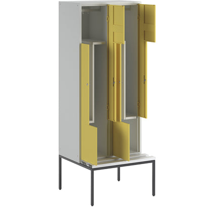 München Z locker with bench seat, 2 compartments, W 800 mm, doors zinc yellow.