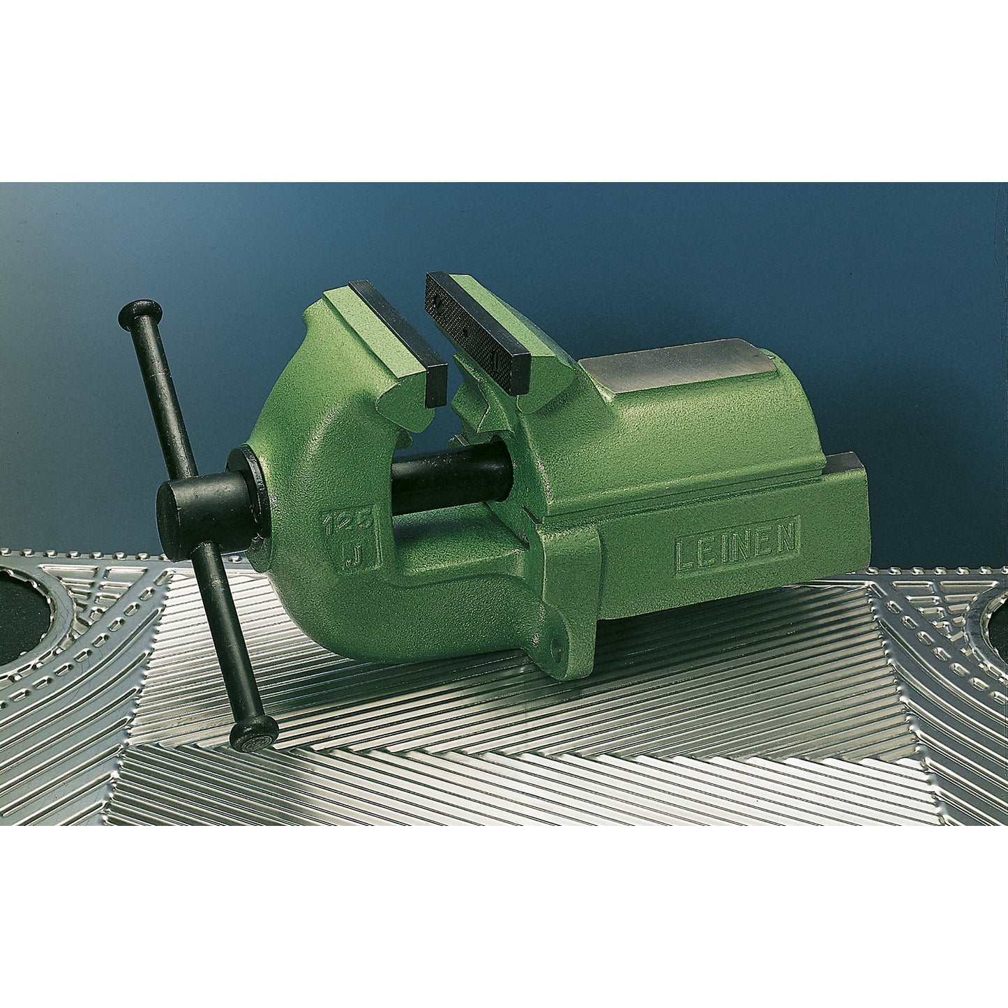 LEINEN JUNIOR parallel vice, full grey cast iron, green, jaw width 100 mm.