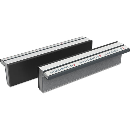 Magnetic vice jaws, made of hardened aluminium with rubber face, 1 pair, jaw width 100 mm.